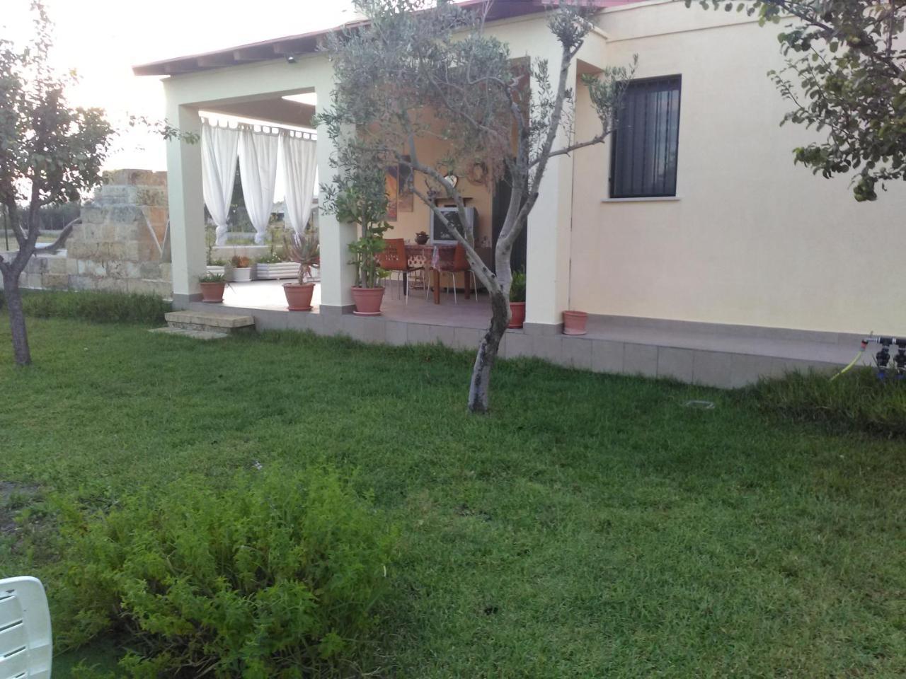 Villetta Dote Casarano Luaran gambar