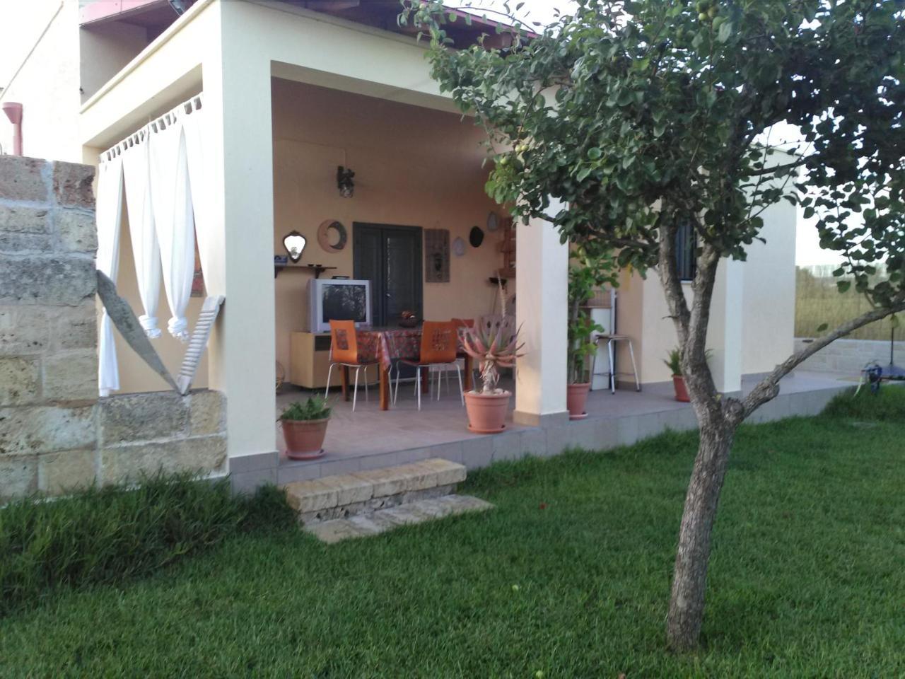 Villetta Dote Casarano Luaran gambar